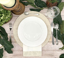 Load image into Gallery viewer, Trigo Cover