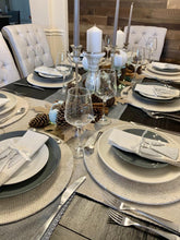 Load image into Gallery viewer, Trigo Cover